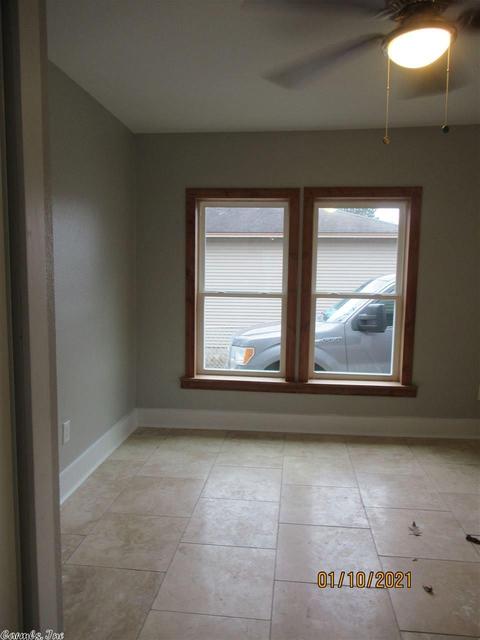 1123 Cherry, Benton, AR 72015 photo 4