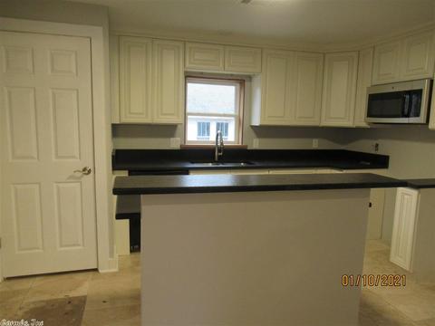 1123 Cherry, Benton, AR 72015 photo 9