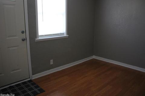 242 E Forsythe, Pyatt, AR 72672 photo 13