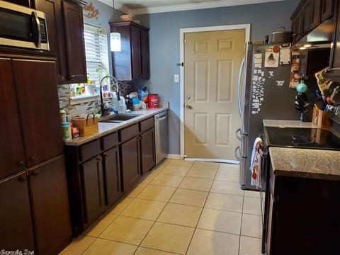 3420 Antietam Dr, Conway, AR 72032 photo 2