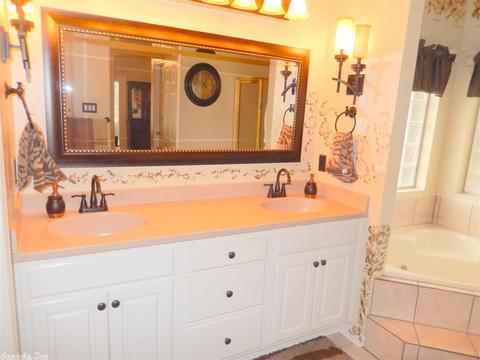 17315 Oak Forest Dr, Mabelvale, AR 72103 photo 13