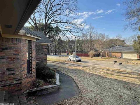 2807 Timberpeg Ct, Conway, AR 72034 photo 13