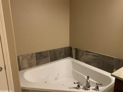 147 Corbin Cir, Cabot, AR 72023 photo 7