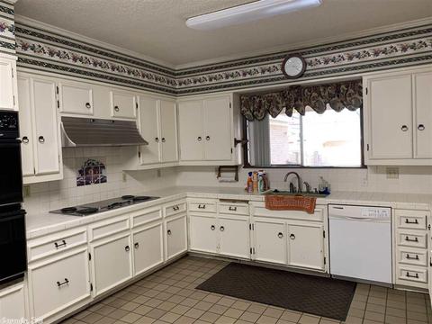 2501 Forest Knl, Pine Bluff, AR 71603 photo 12