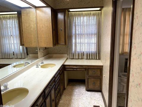 2501 Forest Knl, Pine Bluff, AR 71603 photo 24