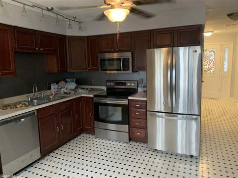 9 Constitution, White Hall, AR 71602 photo 8