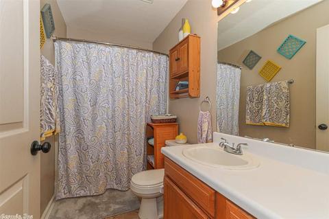 2809 Devon, Paragould, AR 72450 photo 3