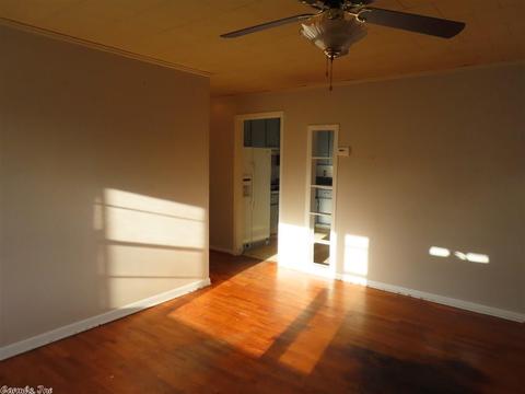 1202 N Holly St, Beebe, AR 72012 photo 5