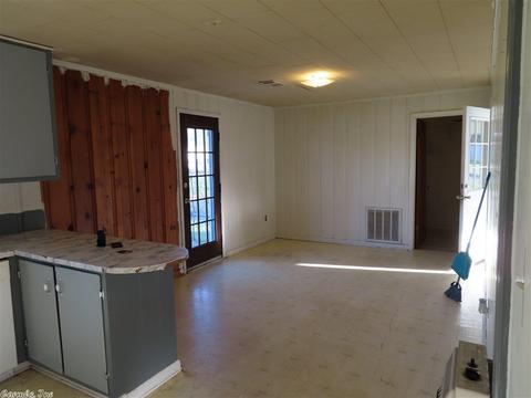 1202 N Holly St, Beebe, AR 72012 photo 9