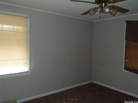 919 Toler St, Malvern, AR 72104 photo 27