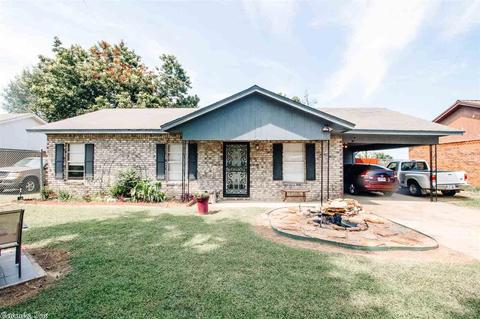 421 Wayne St, Trumann, AR 72472 photo 2