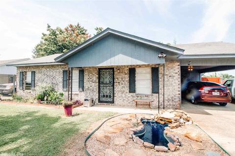 421 Wayne St, Trumann, AR 72472 photo 1