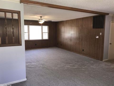 2006 E Lakeview Dr, Benton, AR 72015 photo 5
