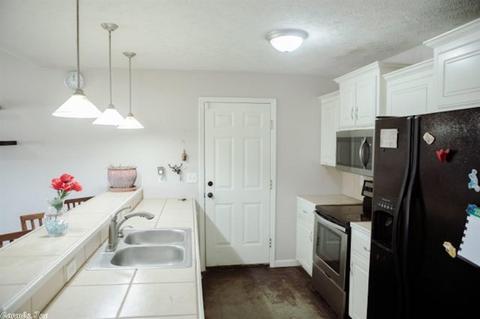41 Gold Meadows Loop, Ward, AR 72176 photo 3
