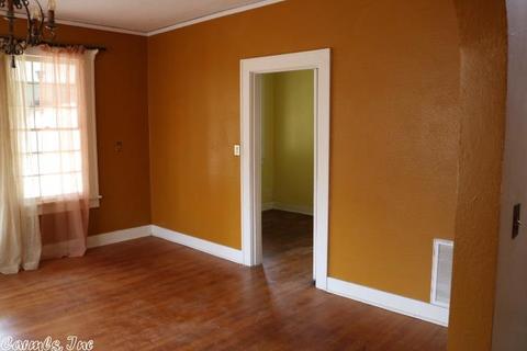 3300 S Poplar St, Pine Bluff, AR 71603 photo 10