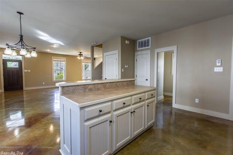 129 Prospect Park Dr, Bryant, AR 72022 photo 9