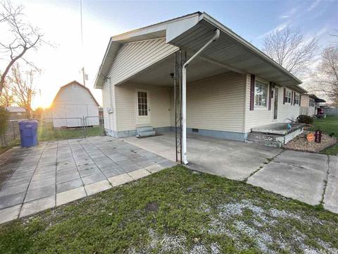 415 NW 3rd St, Corning, AR 72422 photo 2