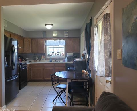 509 Douglas, Trumann, AR 72472 photo 7