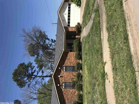 2815 Claremont, Pine Bluff, AR 71601 photo 1
