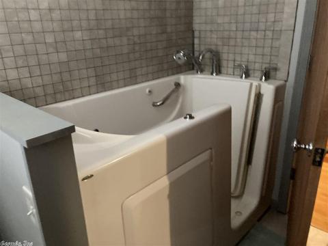 902 Pike, Des Arc, AR 72040 photo 18