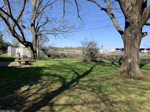 2410 Martha Cir, Pine Bluff, AR 71601 photo 2
