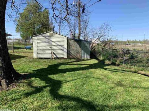 2410 Martha Cir, Pine Bluff, AR 71601 photo 3