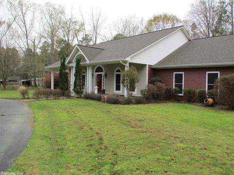 8610 Dolphin Cv, Pine Bluff, AR 71603 photo 1