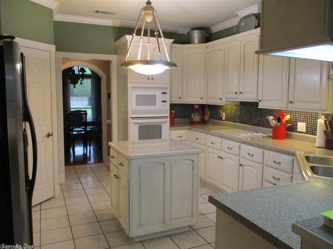 8610 Dolphin Cv, Pine Bluff, AR 71603 photo 17