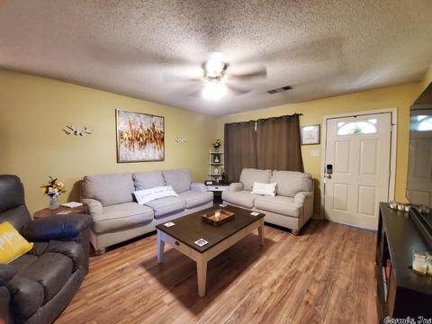 13 Bright, Conway, AR 72032 photo 1
