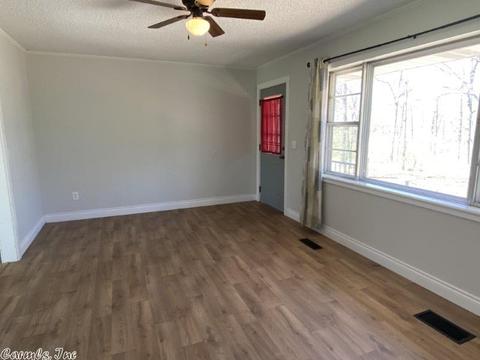 73 S Circle Dr, Ash Flat, AR 72513 photo 5