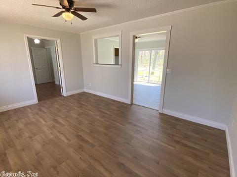73 S Circle Dr, Ash Flat, AR 72513 photo 8