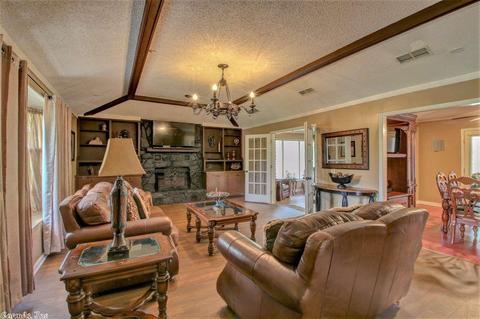 1718 Ridgway Rd, Pine Bluff, AR 71603 photo 8