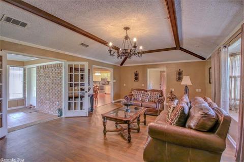 1718 Ridgway Rd, Pine Bluff, AR 71603 photo 10