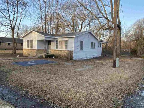 300 S Sycamore, Pine Bluff, AR 71601 photo 2