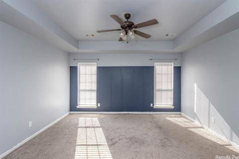 355 Meadow Creek Dr, Haskell, AR 72015 photo 4