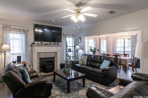 2140 Dillard Dr, Conway, AR 72034 photo 2