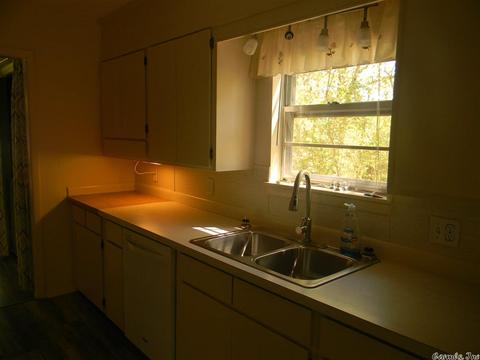 3105 Kaydon, Pine Bluff, AR 71603 photo 5