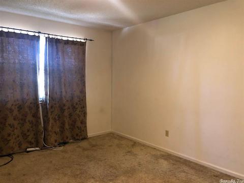 4501 Thompson Dr, Pine Bluff, AR 71603 photo 11