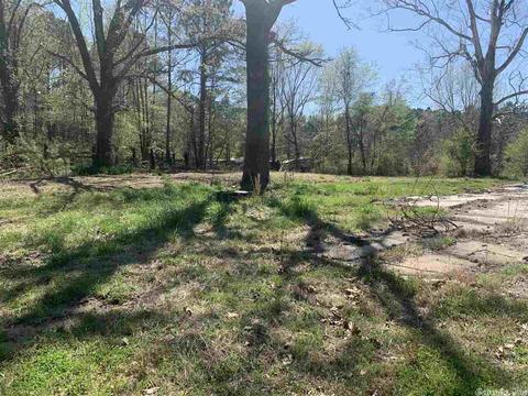 200 Princeton Pike Loop, Pine Bluff, AR 71602 photo 1