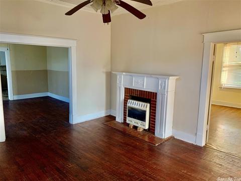 1003 S Olive St, Pine Bluff, AR 71603 photo 6