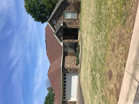 2906 Celia Dr, Conway, AR 72034 photo 1