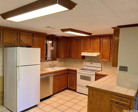 1202 N Fir, Beebe, AR 72012 photo 8