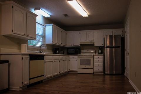 851 Montclair, Benton, AR 72015 photo 3