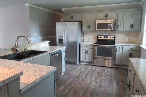 1505 W Iowa, Beebe, AR 72012 photo 7