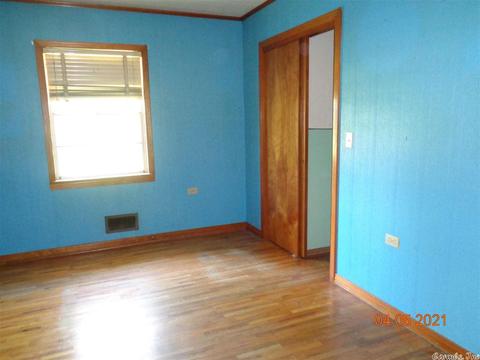 205 W 5th St, Rector, AR 72461 photo 10