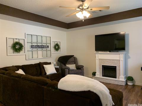 252 Timberlake Dr, Haskell, AR 72015 photo 4