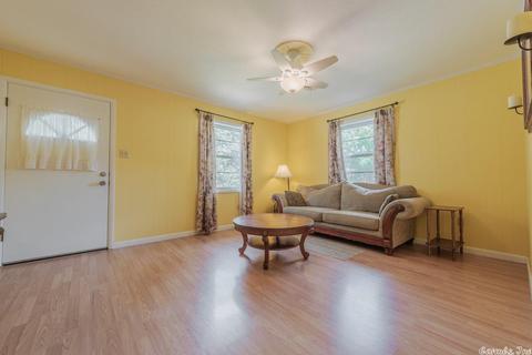 613 4th St, Conway, AR 72032 photo 4