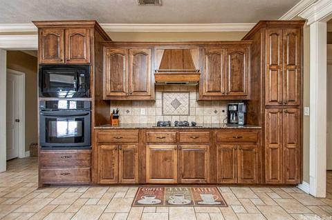 5825 Westminster, Benton, AR 72019 photo 9
