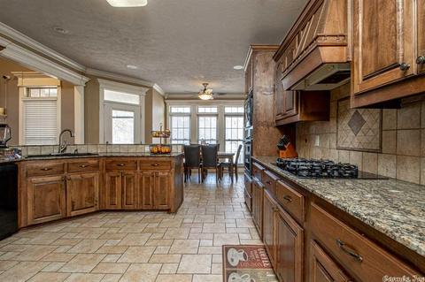 5825 Westminster, Benton, AR 72019 photo 10