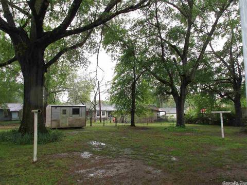 610 E Crayton, Gurdon, AR 71743 photo 4